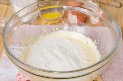 Бисквитный карамельный торт - шаг 7