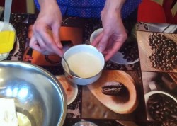 Торт Корзина с цветами - шаг 19