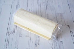 Торт Летние сезоны со взбитыми сливками - шаг 1 Торт Летние сезоны со взбитыми сливками - шаг 1