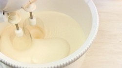 Торт Медовик шоколадный без раскатывания коржей - шаг 1