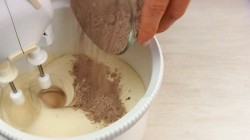 Торт Медовик шоколадный без раскатывания коржей - шаг 3