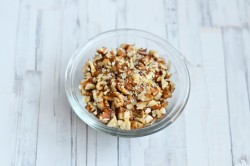 Торт Муравейник из печенья со сгущенкой - шаг 3