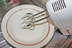 Новогодний торт Часы - шаг 12