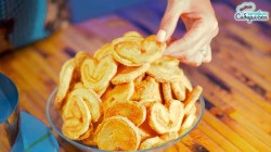 Торт Наполеон без выпечки из слоеного печенья с кремом - шаг 11