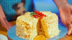 Торт Наполеон без выпечки из слоеного печенья с кремом - шаг 17