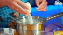 Торт Наполеон без выпечки из слоеного печенья с кремом - шаг 4