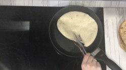 Торт Наполеон из лаваша с заварным кремом без выпечки - шаг 6