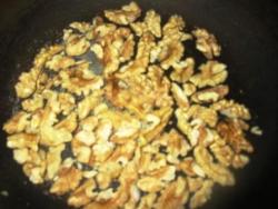 Вегетарианский торт Наполеон без яиц с грецкими орехами - шаг 8