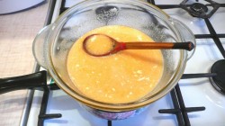 Торт Невеста с цветами йогуртовый - шаг 3