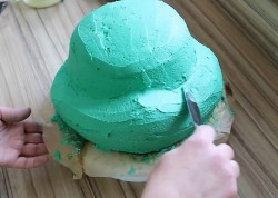 Торт Черепашки ниндзя без мастики - шаг 11 Торт Черепашки ниндзя без мастики - шаг 11