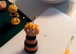 Торт Пчелка Майя из мастики - шаг 5