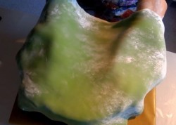 Торт Пчелка Майя из мастики - шаг 10