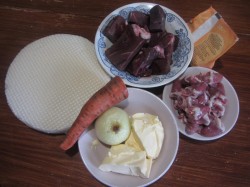 Торт печеночный на вафельных коржах - шаг 1