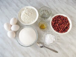 Торт подарочный бисквитный по госту своими руками - шаг 1