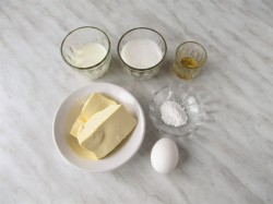 Торт подарочный бисквитный по госту своими руками - шаг 10