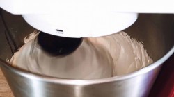 Торт Птичье молоко на агар-агаре со сгущенкой - шаг 7