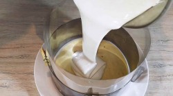 Торт Птичье молоко на агар-агаре со сгущенкой - шаг 9