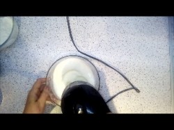 Торт шоколадная Павлова с рикоттой и вишней в ликёре - шаг 9 Торт шоколадная Павлова с рикоттой и вишней в ликёре - шаг 9