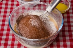 Классический торт Сникерс - шаг 5