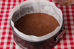 Классический торт Сникерс - шаг 8