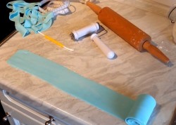 Торт Холодное сердце Эльза для девочек - шаг 2 Торт Холодное сердце Эльза для девочек - шаг 2