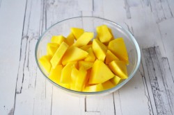 Трайфлы с манго - шаг 3