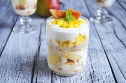 Трайфлы с манго - шаг 6