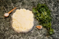 Творог с зеленью и чесноком - шаг 1