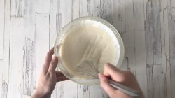 Творожно йогуртовый торт - шаг 9 Творожно йогуртовый торт - шаг 9