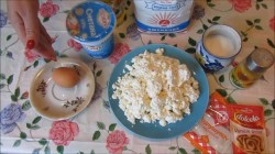 Творожное лакомство к чаю за 15 минут - шаг 1