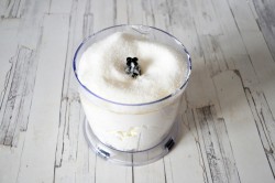 Творожный торт без выпечки - шаг 11 Творожный торт без выпечки - шаг 11