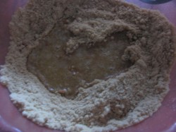 Творожный торт без выпечки с йогуртом - шаг 2 Творожный торт без выпечки с йогуртом - шаг 2