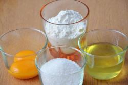 Творожно сливочный торт - шаг 1 Творожно сливочный торт - шаг 1