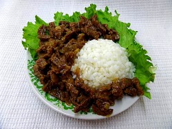 Говядина с рисом тушёная в казане на плите - шаг 9 Говядина с рисом тушёная в казане на плите - шаг 9