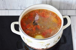 Уха по-фински из форели со сливками - шаг 10 Уха по-фински из форели со сливками - шаг 10