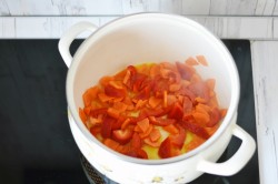 Уха по-фински из форели со сливками - шаг 7 Уха по-фински из форели со сливками - шаг 7