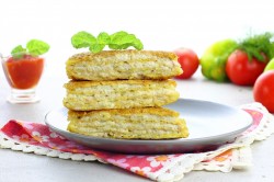 Вафельные коржи с фаршем в кляре на сковороде - шаг 15 Вафельные коржи с фаршем в кляре на сковороде - шаг 15