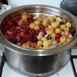 Варенье вишневое без сахара - шаг 3 Варенье вишневое без сахара - шаг 3