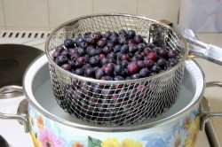 Варенье из ирги на зиму пятиминутка - шаг 4