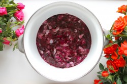 Варенье из лепестков чайных роз - шаг 11