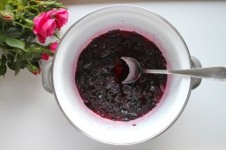 Варенье из лепестков чайных роз - шаг 12