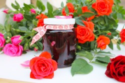 Варенье из лепестков чайных роз - шаг 15