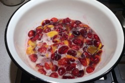 Варенье из слив с какао - шаг 7