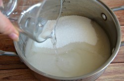 Варенье из яблок дольками с лимоном - шаг 3