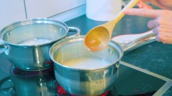 Варенье из сладких ягод черники с желфиксом на зиму - шаг 3