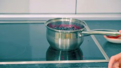 Варенье из сладких ягод черники с желфиксом на зиму - шаг 8