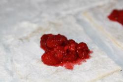 Вареники с малиной - шаг 11 Вареники с малиной - шаг 11