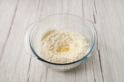 Вареники с сыром - шаг 4 Вареники с сыром - шаг 4