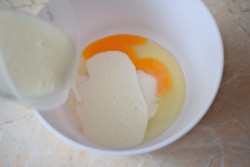 Венские вафли на кефире - шаг 3