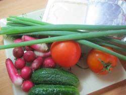 Весенний витаминный салат - шаг 1